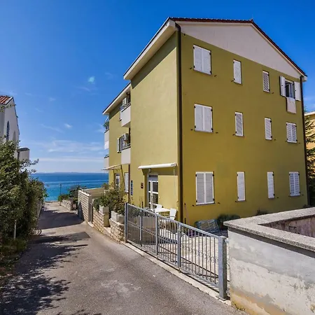 Nicole Design Apartman Kozino