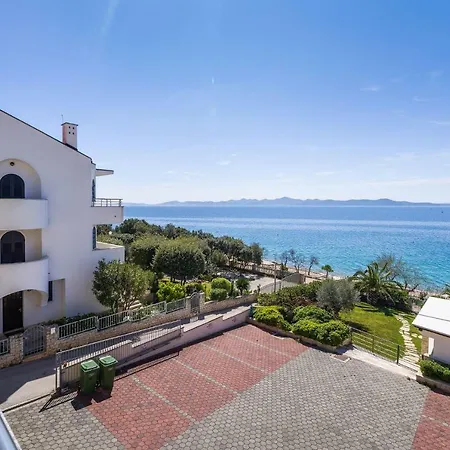 Nicole Design Apartman *